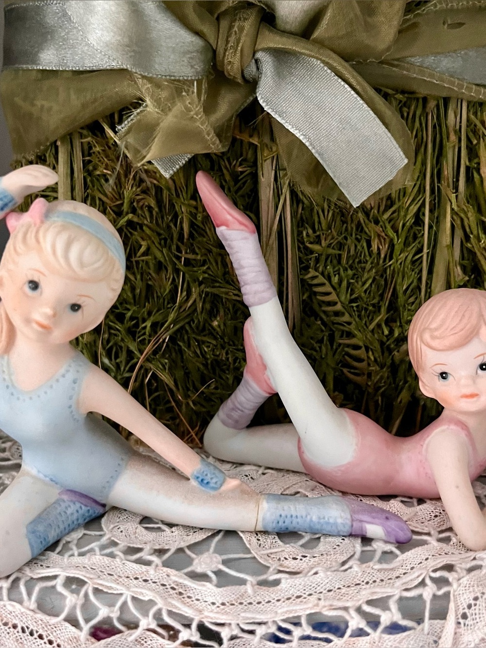 Ballerina Girls Figurine Pair in Pink and Blue HOMCO 1980s Ceramic